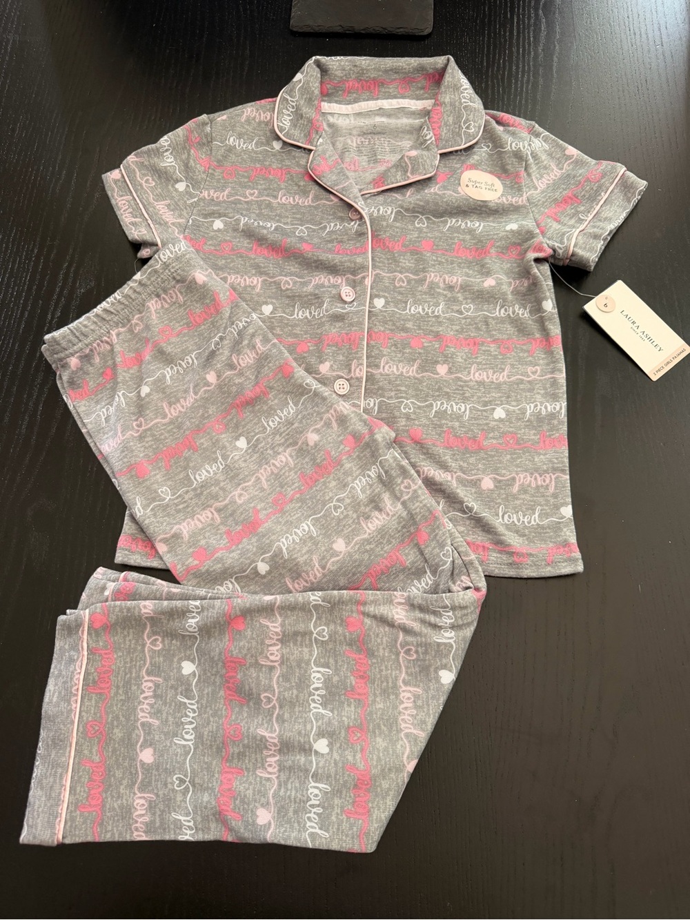 Laura Ashley kids Gray and Pink 'Loved' Short Sleeve Pajama Set